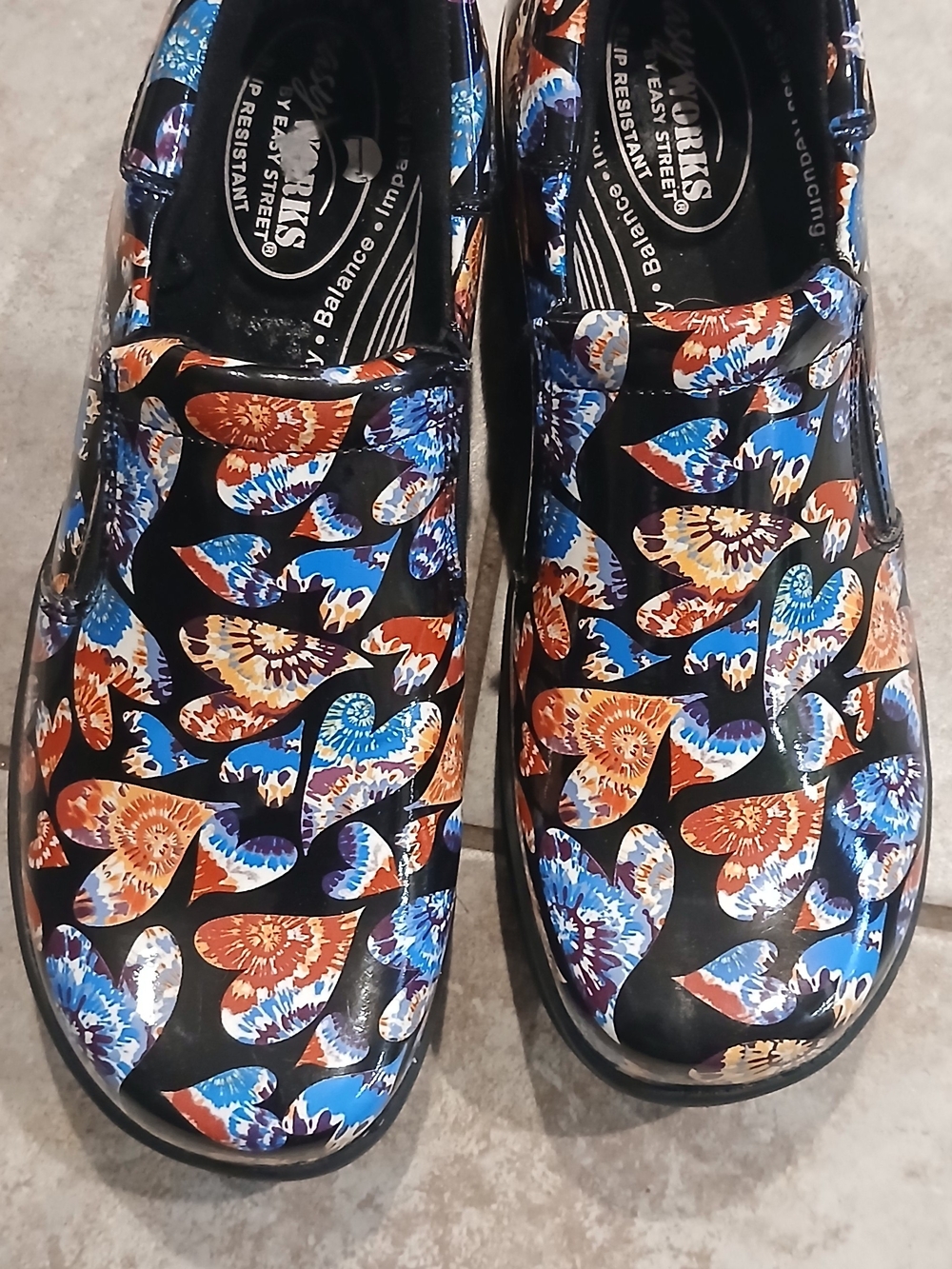 easy street Heart Print Black Slip-On Clogs